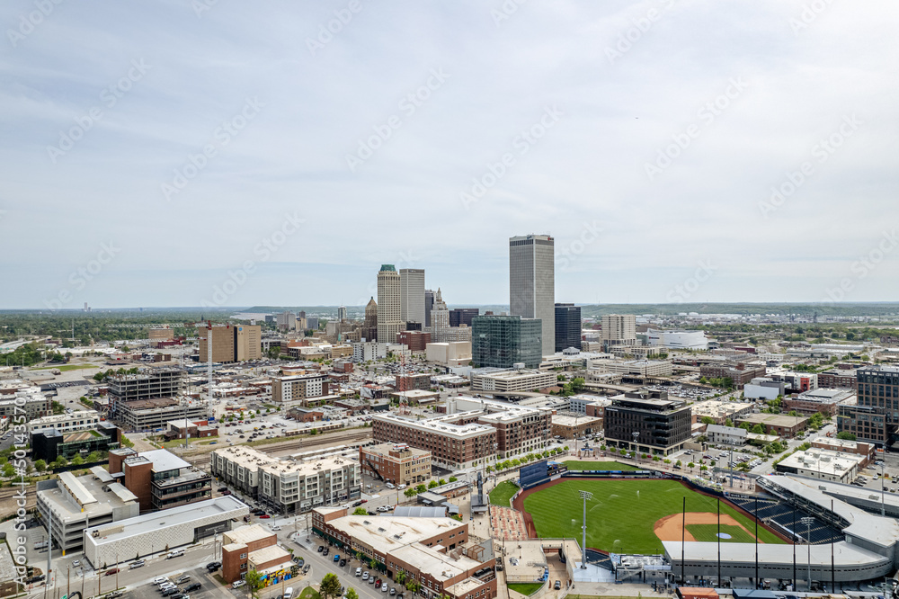 Fototapeta premium Downtown Tulsa Skyline Aerial View 1