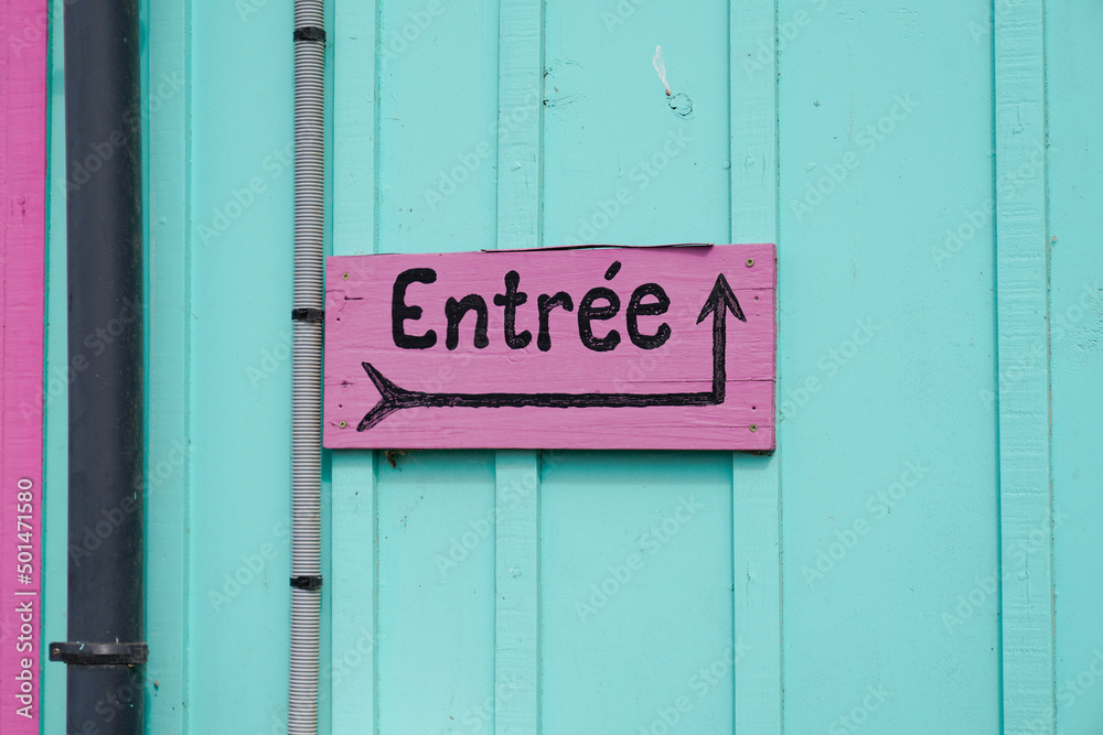 arrow panel entree french text sign means entrance text arrow panel entree french text sign means entrance text
