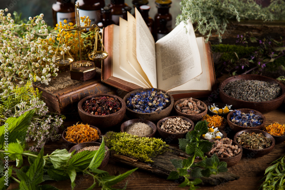 Herbal medicine on wooden desk background - obrazy, fototapety, plakaty 