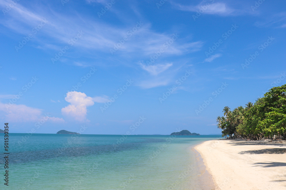 Blue sky background with beach and sea white sand beach in Pattaya, Thailand