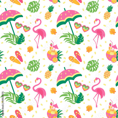 Summer beach, tropical leaves, cocktails, vacation. Seamless pattern.