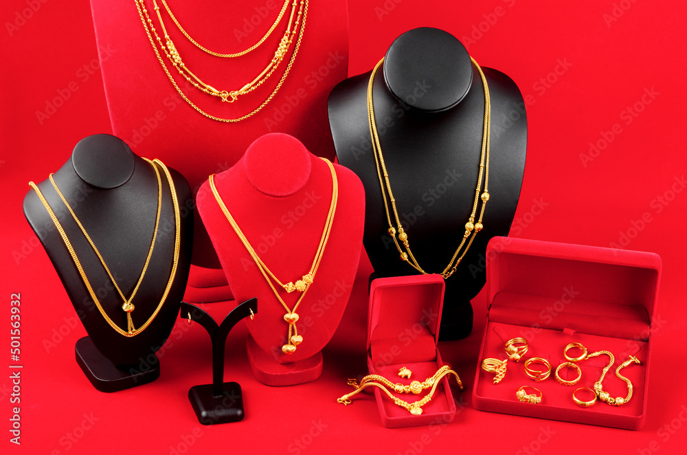 Red velvet deals jewelry