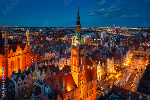 Canvas Aerial view of the beautiful main city in Gdansk at dusk, Poland