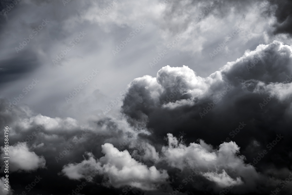 Obraz premium Dramatic Clouds Background