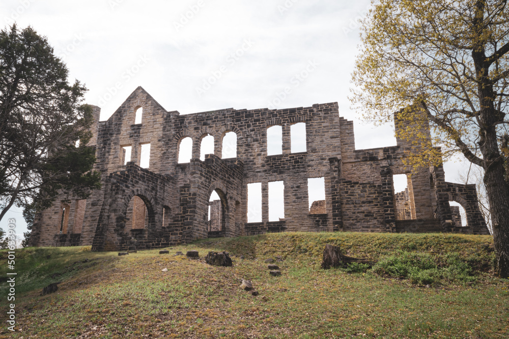 Ha Ha Tonka state park and natural bridge