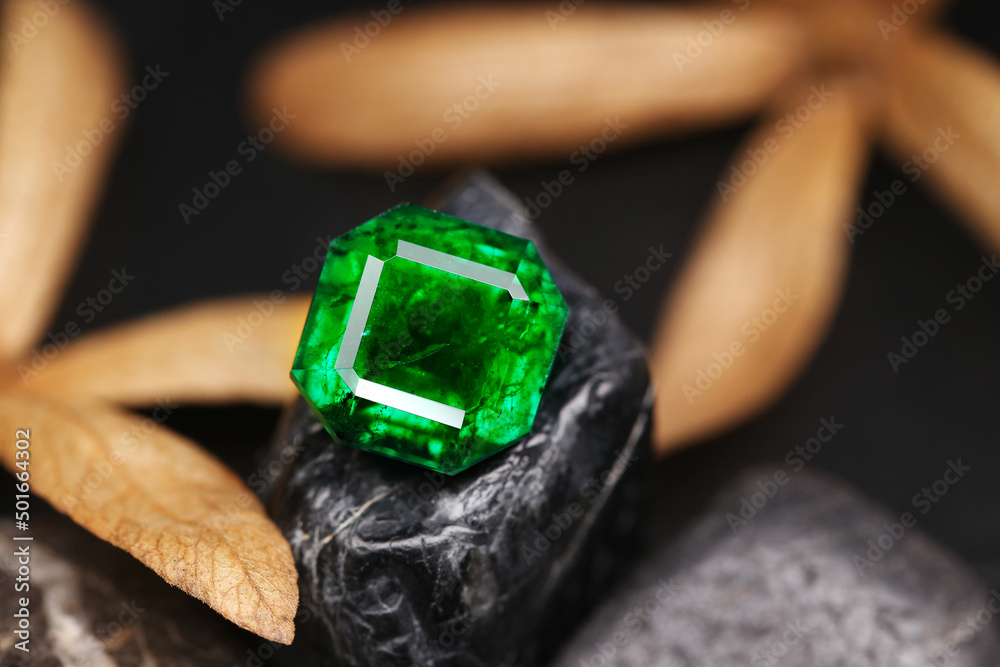 luxury, background, diamond, precious, green, jewelry, design, beautiful, gemstone, gem, jewel, closeup, fashion, emerald, shiny, jewellery, stone, expensive, brilliant, crystal, natural, macro, miner luxury, background, diamond, precious, green, jewelry, design, beautiful, gemstone, gem, jewel, closeup, fashion, emerald, shiny, jewellery, stone, expensive, brilliant, crystal, natural, macro, miner