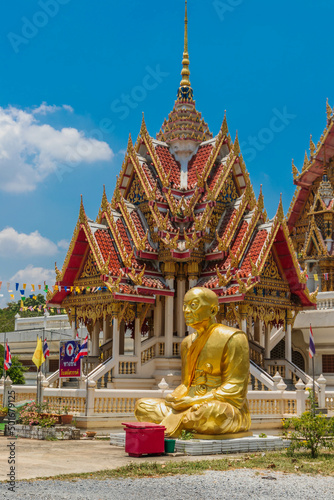 temple surroundings in suphanburi, thailand © Magic Thailand