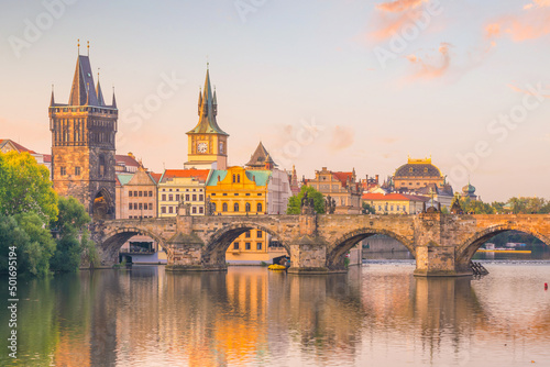 Fotobehang Famous iconic image of Charles bridge and Praguecity skyline