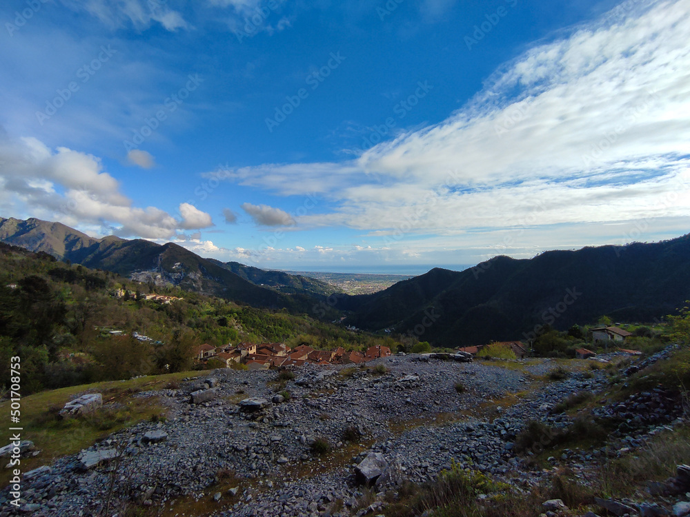Fototapeta premium landscape in versilia from the hills