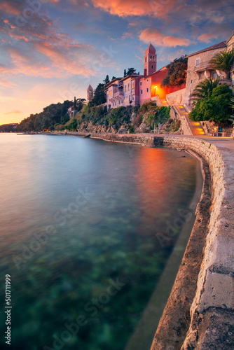 Obraz na płótnie Rab, Rab Island, Croatia. Cityscape image of iconic village Rab, Croatia located on Rab Island at sunset. w salonie