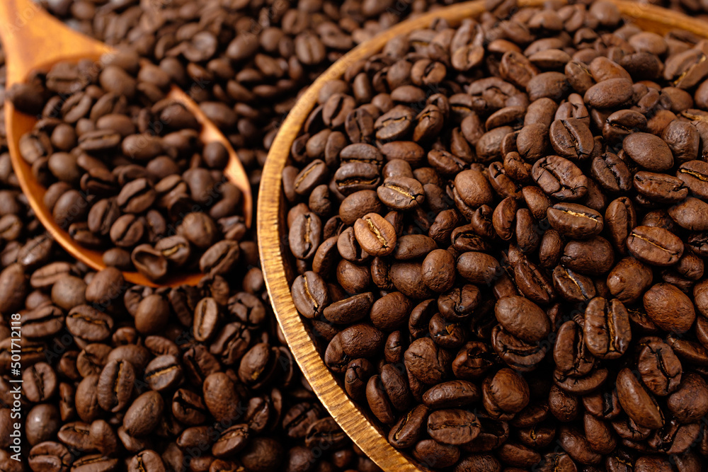 Roasted coffee beans with good aroma