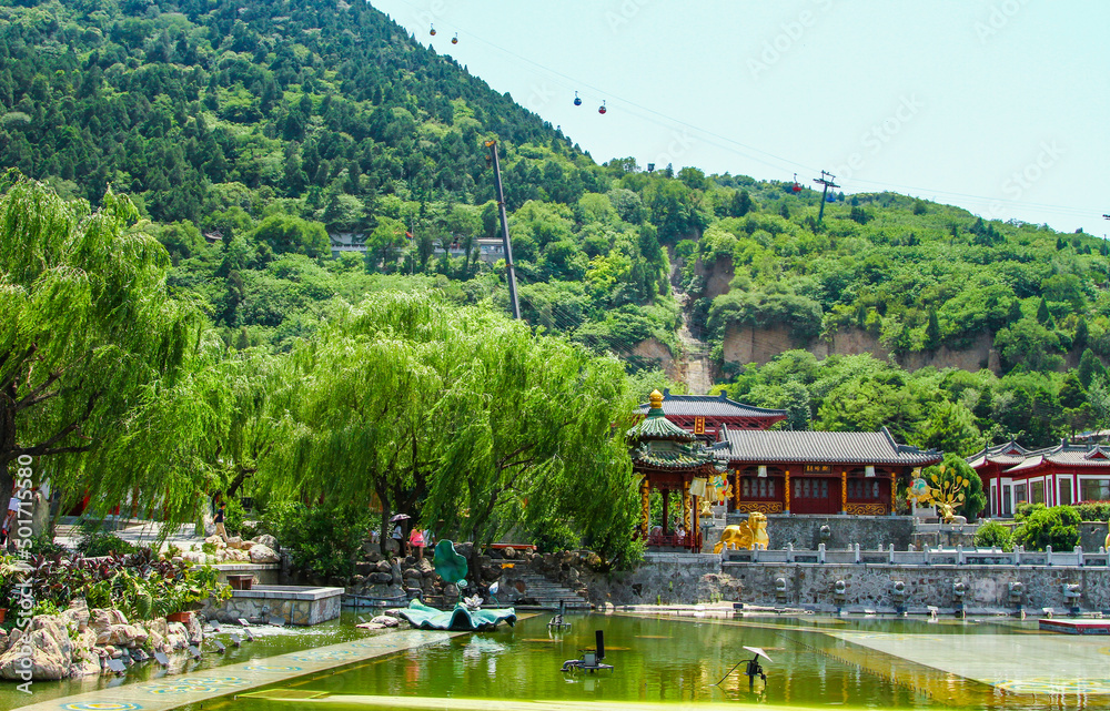 Hua Qing Palace on Lishan Mountain in Xi 'an, China