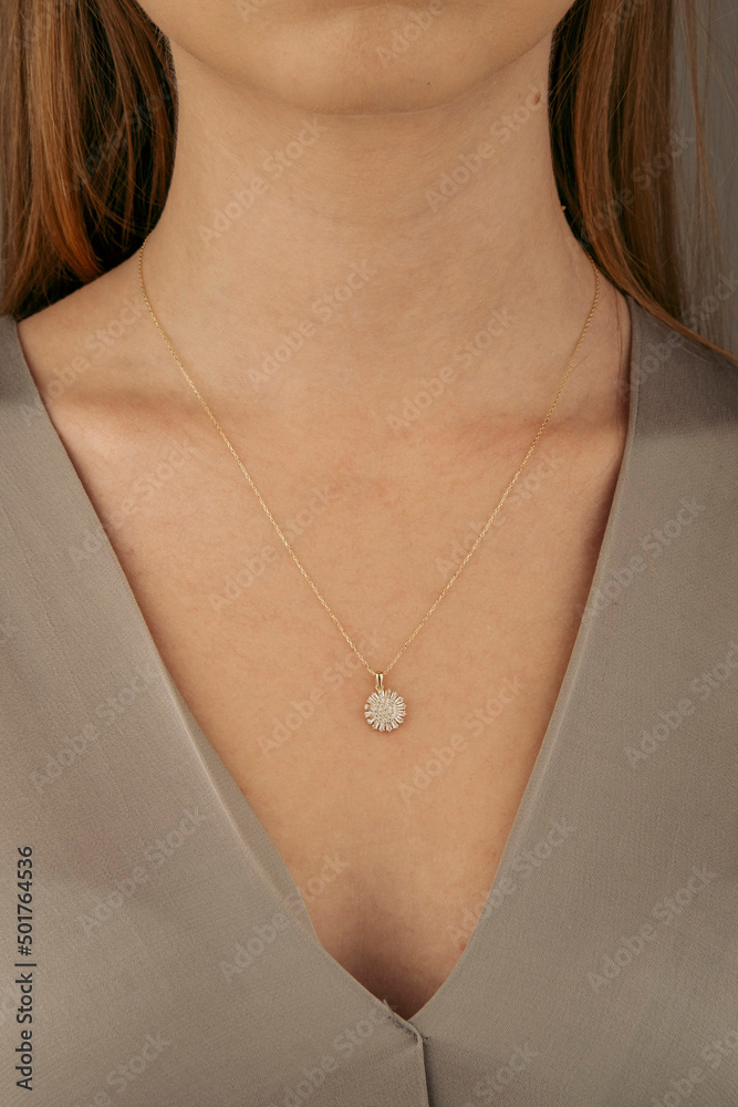 women's gold pendant around the neck of a girl, women's jewelry, pendant with stones, women's accessories, women's jewelry women's gold pendant around the neck of a girl, women's jewelry, pendant with stones, women's accessories, women's jewelry