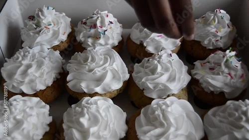 Cup cakes with icing