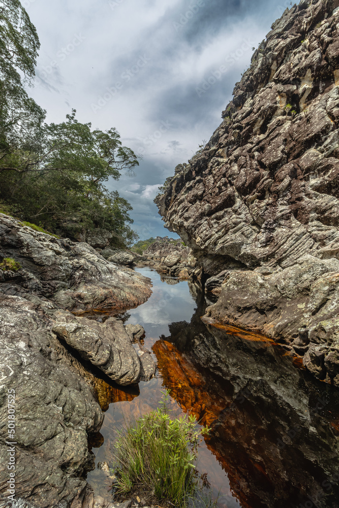 Obraz premium river in the city of São Gonçalo do Rio Preto, State of Minas Gerais, Brazil