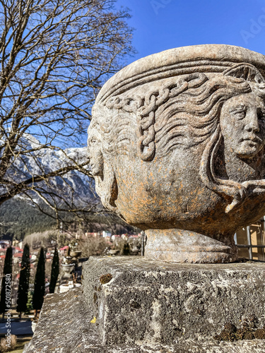 medusa pot sculpture