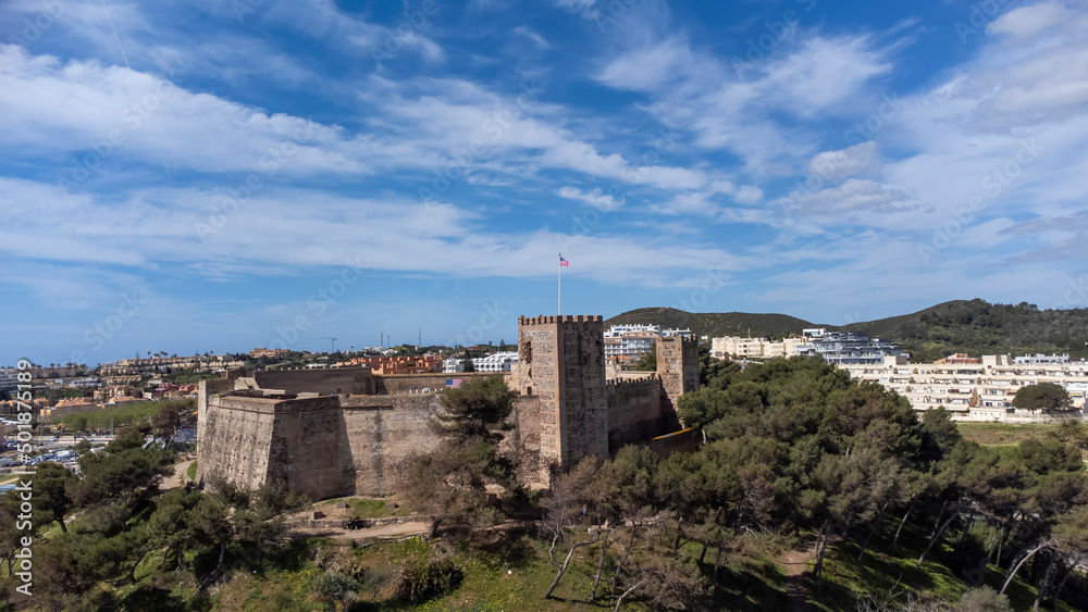 vista del castillo de Sohail en el municipio de Fuengirola, España