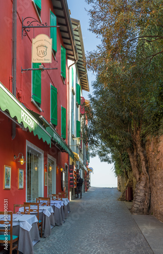 Lake Garda, nature, history and architecture