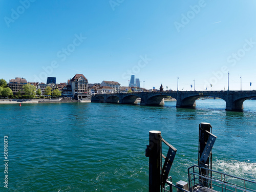 Historische Mittlere Brücke in Basel in der Schweiz, Flussübergang mit der ehemaligen Brückenkapelle auf dem mittleren Brückenpfeiler photo