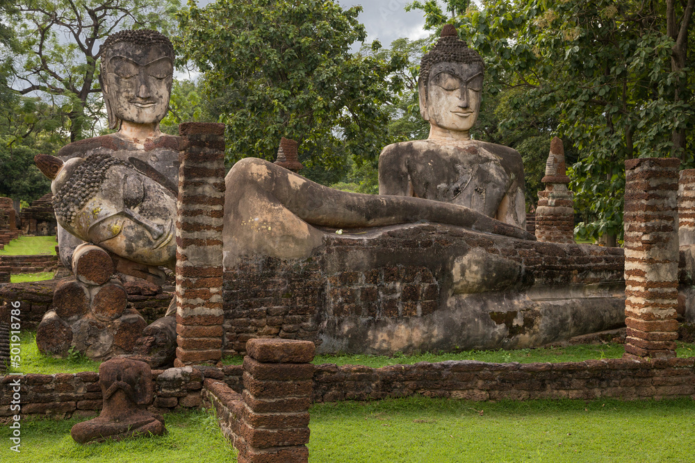 Buddha Images at Wat Phra Kaeo, Kamphaeng Phet, Thailand