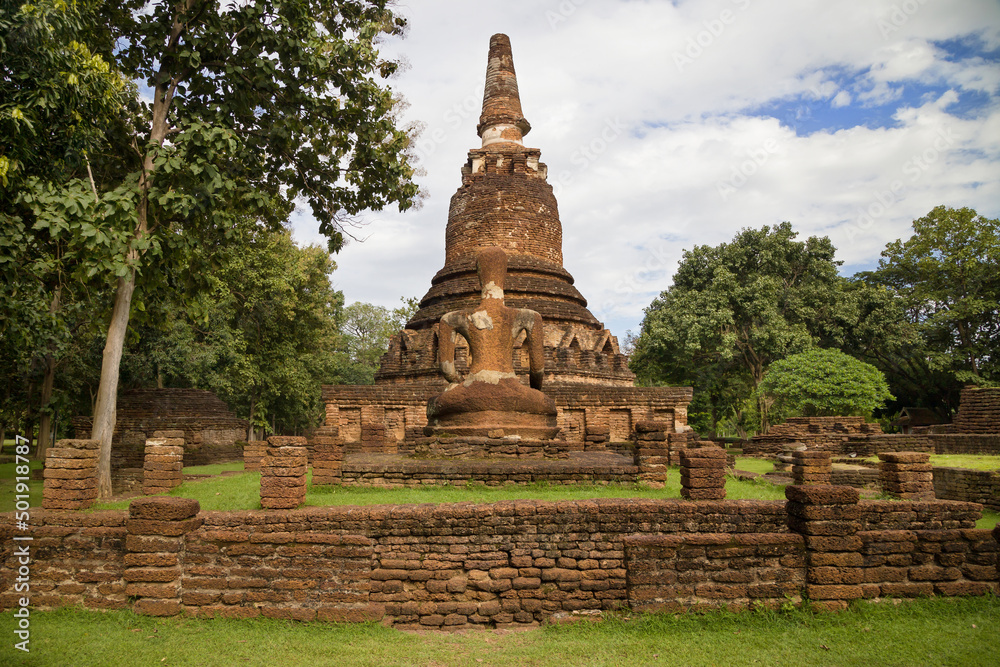 Wat Phra Kaeo in Kamphaeng Phet, Thailand