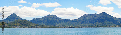 Panoramic view of the mountains over Kaneohe Bay on the windward side of Oahu © Ryan Tishken