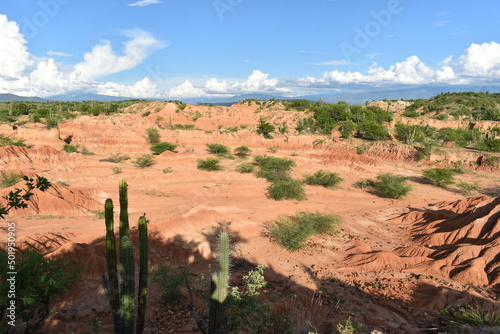Desierto Tatacoa procesos de erosión por agua. Desierto Rojo