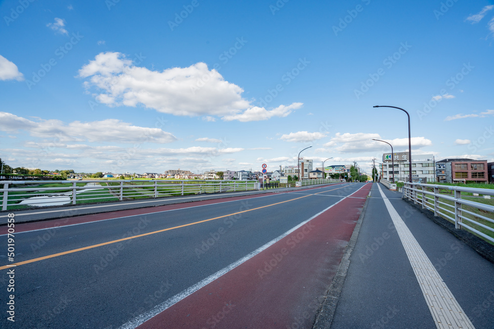 越谷 駅前 市役所 市民ホール 道路 越谷 駅前 市役所 市民ホール 道路