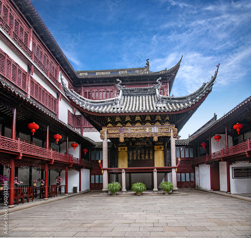 Huangpu district, Shanghai yuyuan garden ancient stage photo
