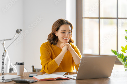 woman working in office photo