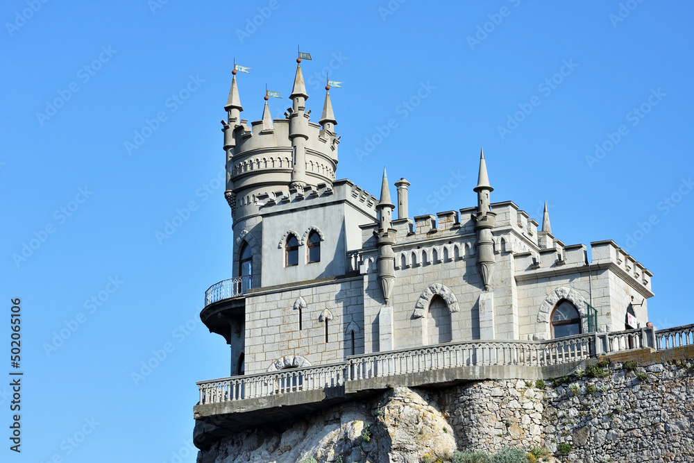 Fototapeta premium Castle Swallow's Nest on a rock at Black Sea, Crimea, Russia. It is a symbol and tourist attraction of Crimea