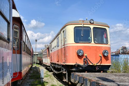 Lokomotive, E-Lok, Schmalspurlok, Lok, Stromabnehmer, Eisenbahn, Personenwagen, Personenzug, Zug, Mariazellerbahn, 1099, Schmalspurbahn, ausgemustert, ausgeschieden, stillgelegt, Elektrolok, Elektrolo