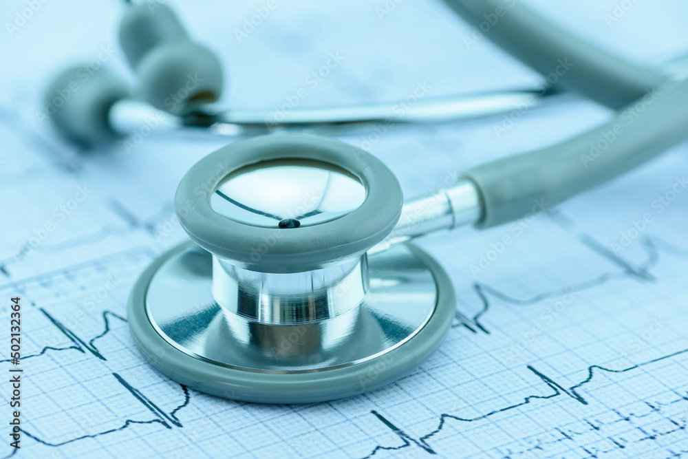 Stockfoto Physician medical device for ausculation, healthcare concept