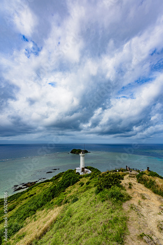 青い海と灯台　平久保崎　石垣島　沖縄