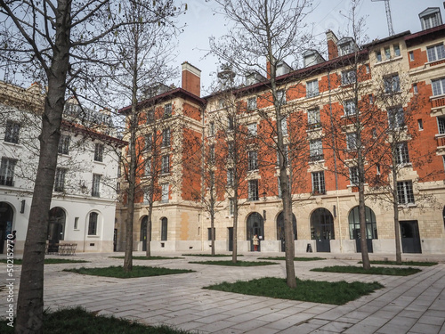 jardin arnaud beltrame à Paris
