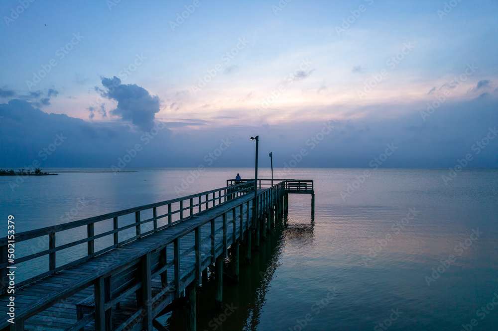 Fototapeta premium pier at sunset