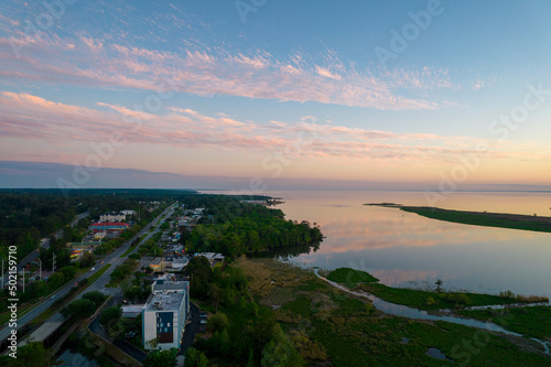 Obraz na plátně sunset over daphne, alabama