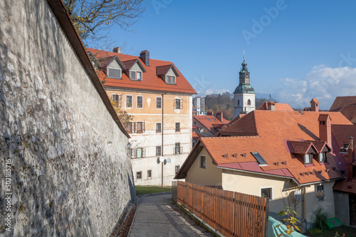 Skofia Loka. Slovenia. panorama di case del centro cittadino photo