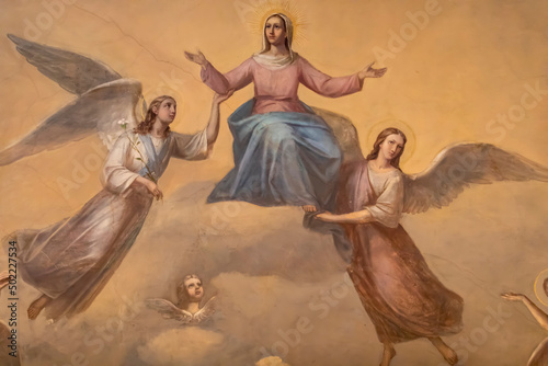 Fresa. Virgin Mary with angels