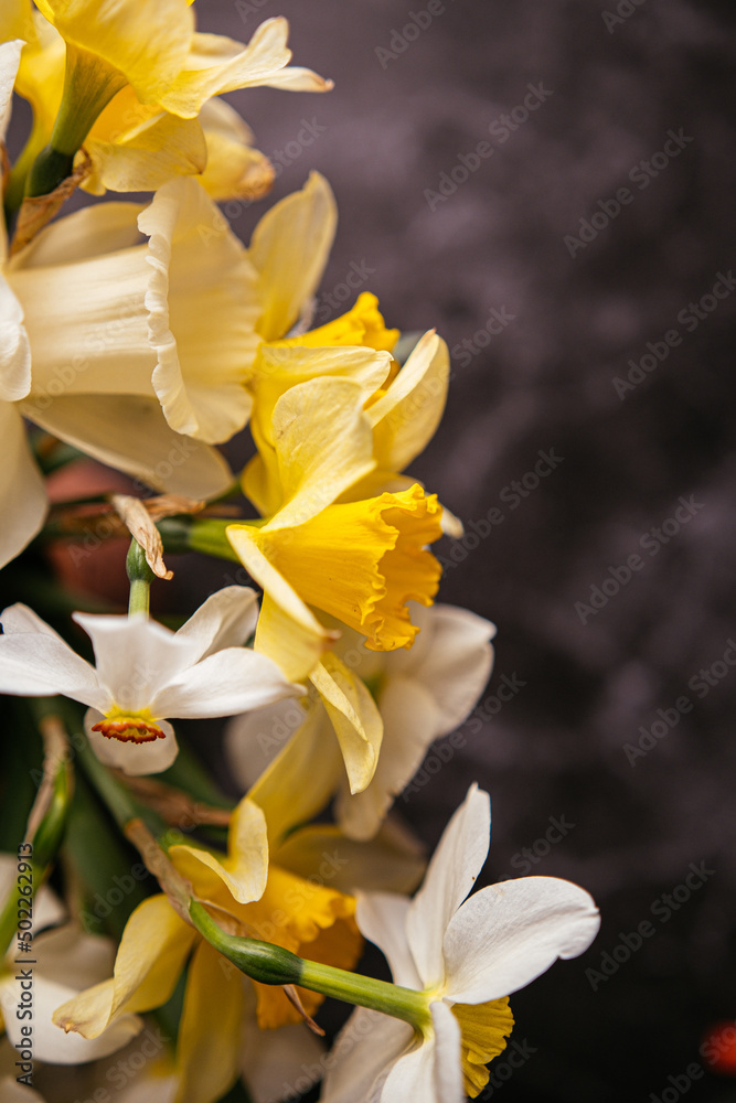 Obraz premium bouquet of yellow flowers