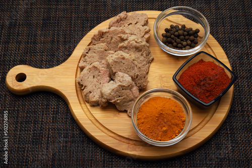 slices of boiled minced beef 