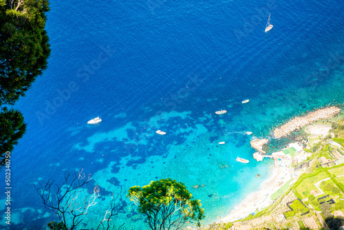 Vue sur la mer depuis la Villa San Michele à Capri © Gerald Villena