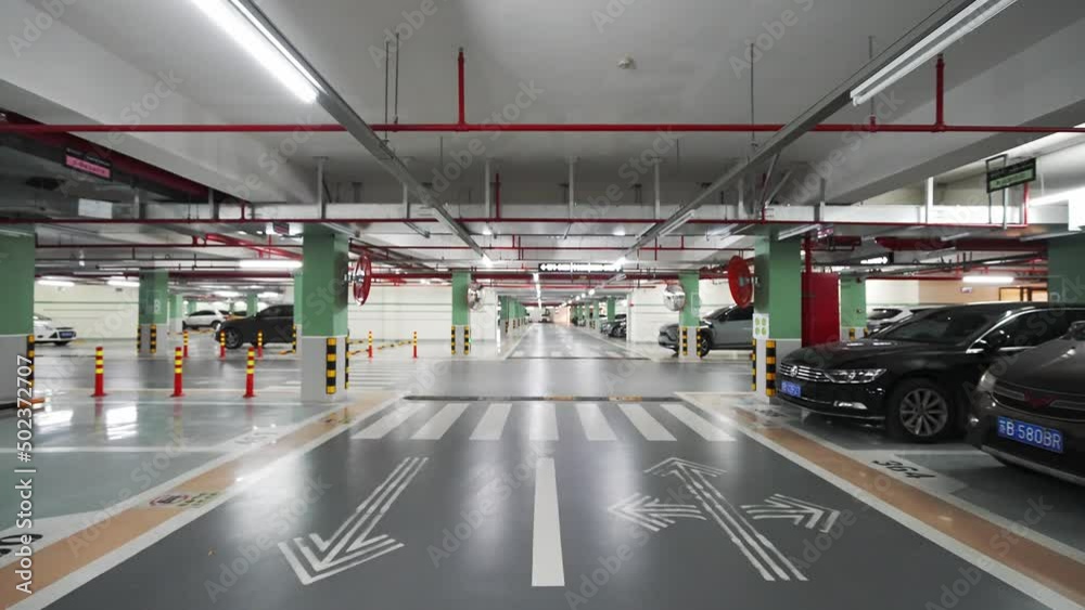 empty underground parking lot in new residential district
empty underground parking lot in new residential district