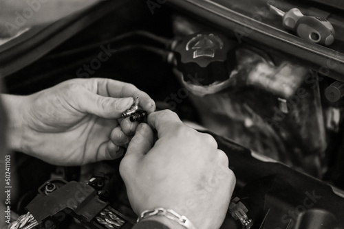 Foto Artisanat : Métiers de la mécanique, de la carrosserie et de la peinture