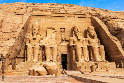 Obraz na płótnie Abu Simbel rock-cut Great Temple of Ramesses II, Egypt w salonie