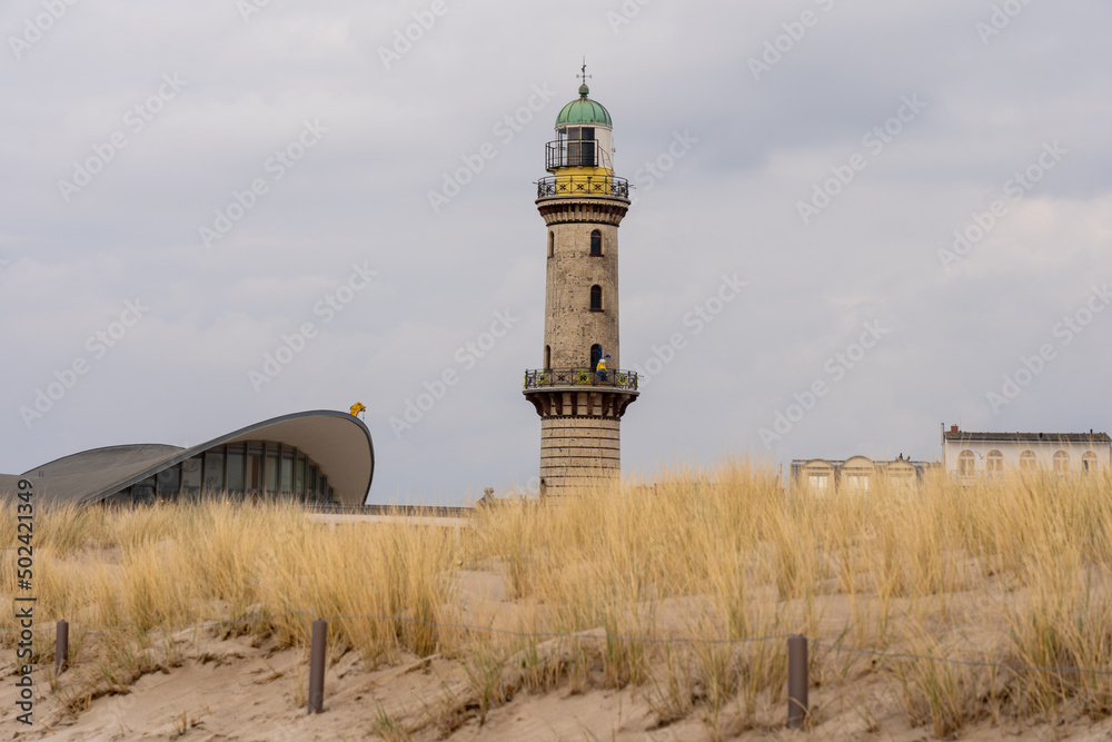 Leuchtturm Ostsee Gespensterwald Niendorf Warnemünde Strand Bäume Meer Salzwasser Küste Brandung Steilküste Wolken Gezeiten Himmel Wolken Stralsund Sonnenaufgang Sonnenuntergang Boot Kap Arkona