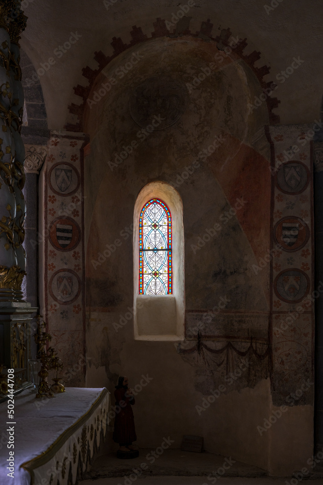 Peintures murales de l'église romane de Mazerat-Aurouze, Saint-Pierre, Haute-Loire, Auvergne-Rhône-Alpes, France
