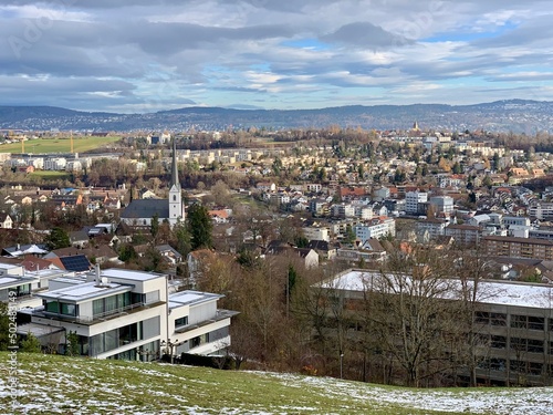 Ausblick auf die Stadt Adliswil im Winter, Sihltal im Kanton Zürich photo