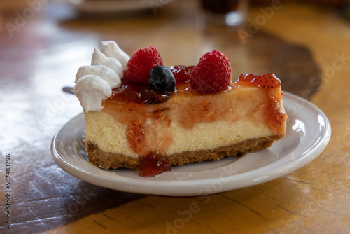 Cheesecake with Berries 