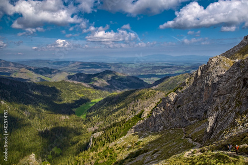 Tatry latem, Dolina Małej Łąki widziana z Przełęczy Siodło, Tatra Mountains in summer, Mała Łąka Valley seen from Siodło Pass